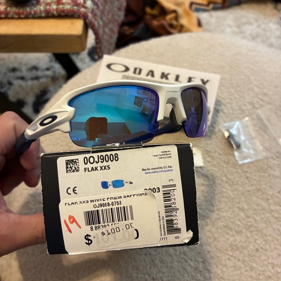 Oakley Flak XXS (Youth Fit) Matte White/Prizm Sapphire